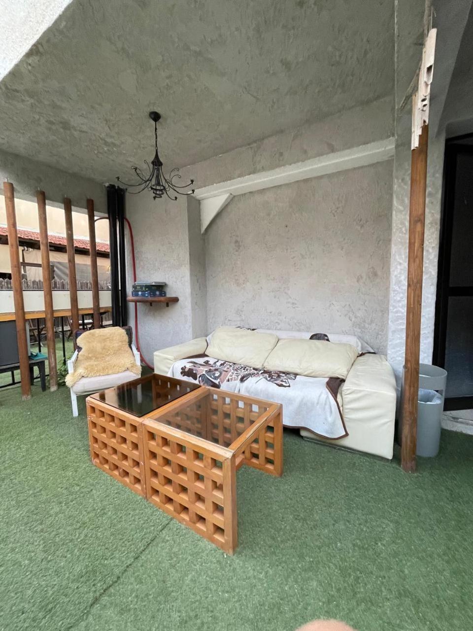 Premium Hostel Marina Пафос Екстер'єр фото