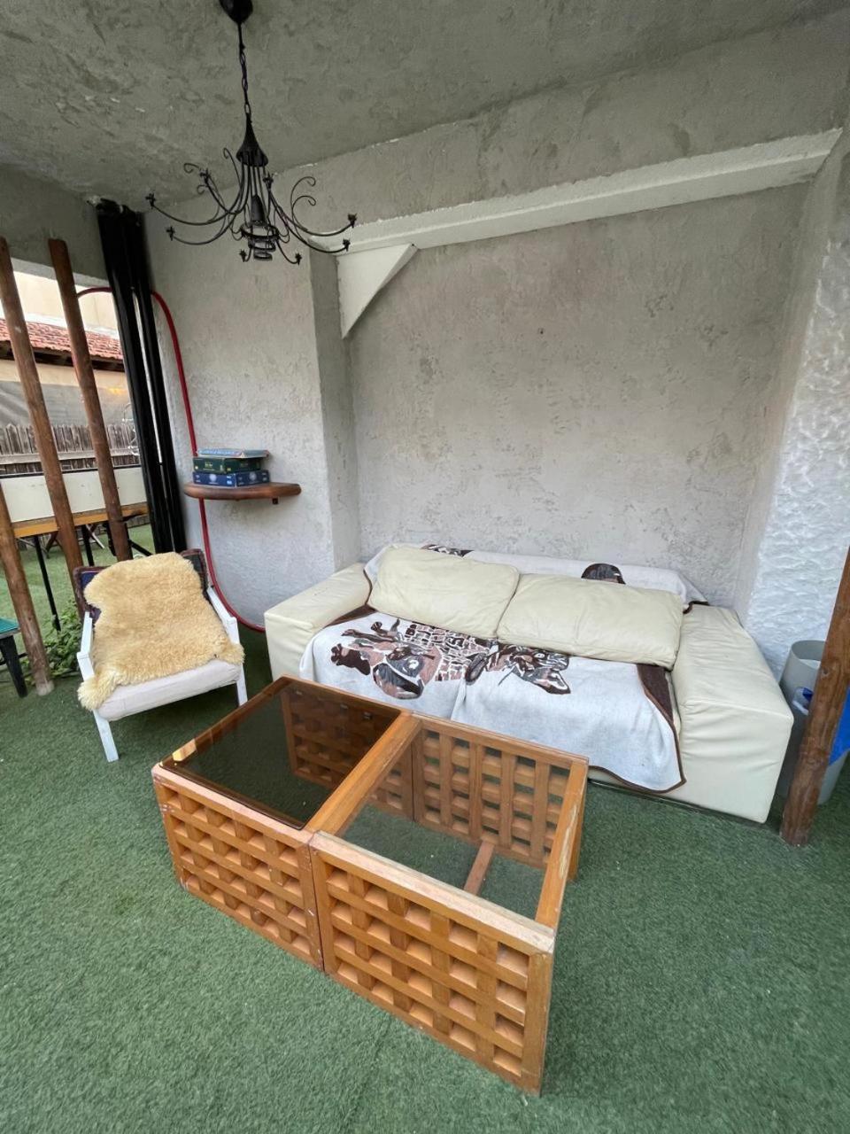 Premium Hostel Marina Пафос Екстер'єр фото
